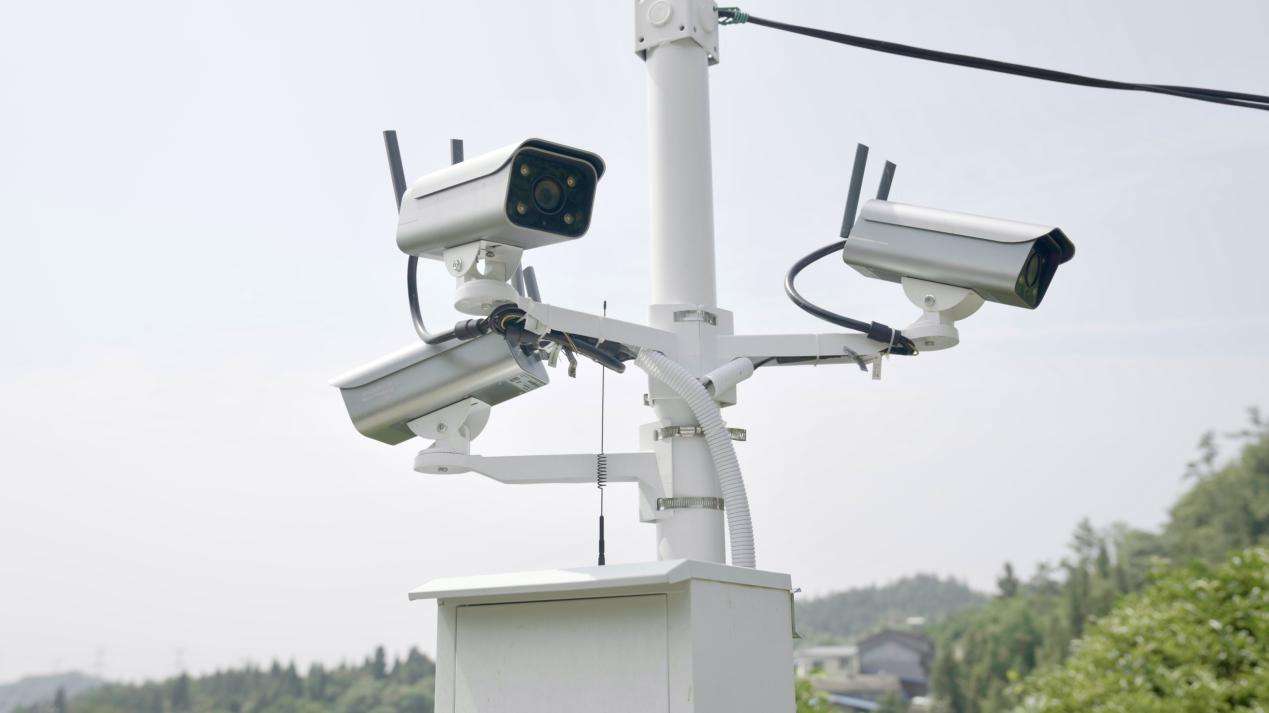 未戴口罩識別報警系統